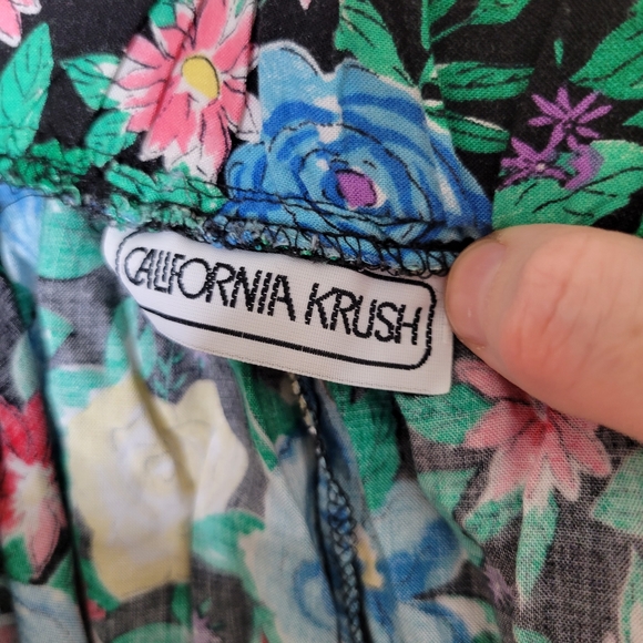 Vintage Floral Skirt - Picture 6 of 7